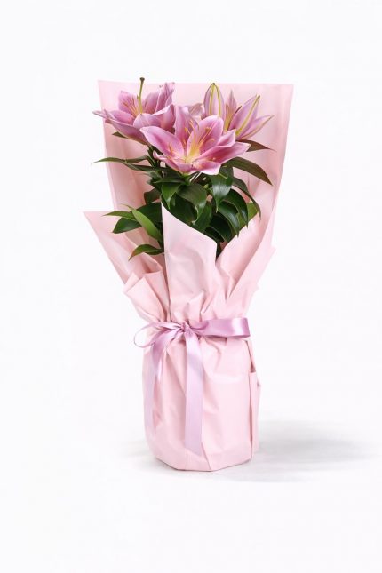 Beylikdüzü aynı gün teslim pembe lilyum buketi zarif çiçek aranjmanı