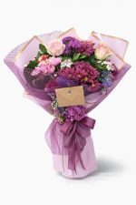 Beylikdüzü aynı gün teslim mor pembe karışık çiçek buketi romantik aranjman