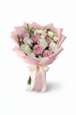 8 beyaz ve 5 pembe gülden oluşan Pespembe Sevgi gül buketi