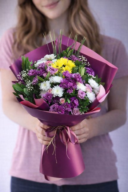 Beylikdüzü aynı gün teslim mor mevsim buketi renkli çiçek aranjmanı