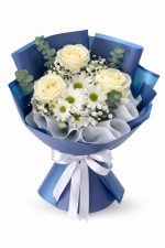 Beylikdüzü aynı gün teslim beyaz gül ve papatya buketi şık çiçek aranjmanı