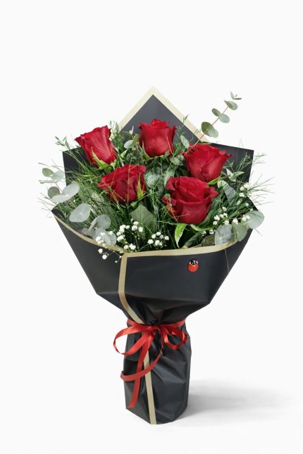 Beylikdüzü aynı gün teslim kırmızı gül buketi 5 li